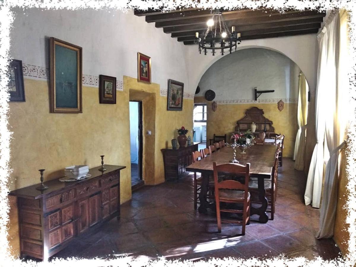Villa Cortijo Casas Viejas à Málaga Extérieur photo